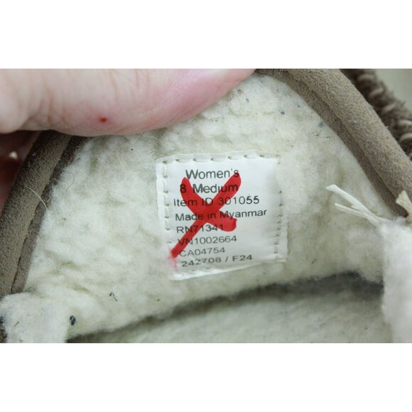 LL Bean Cement Suede Slip-On Moccasin Slippers Fleece Lined Mountain Size 8 M - Picture 8 of 9